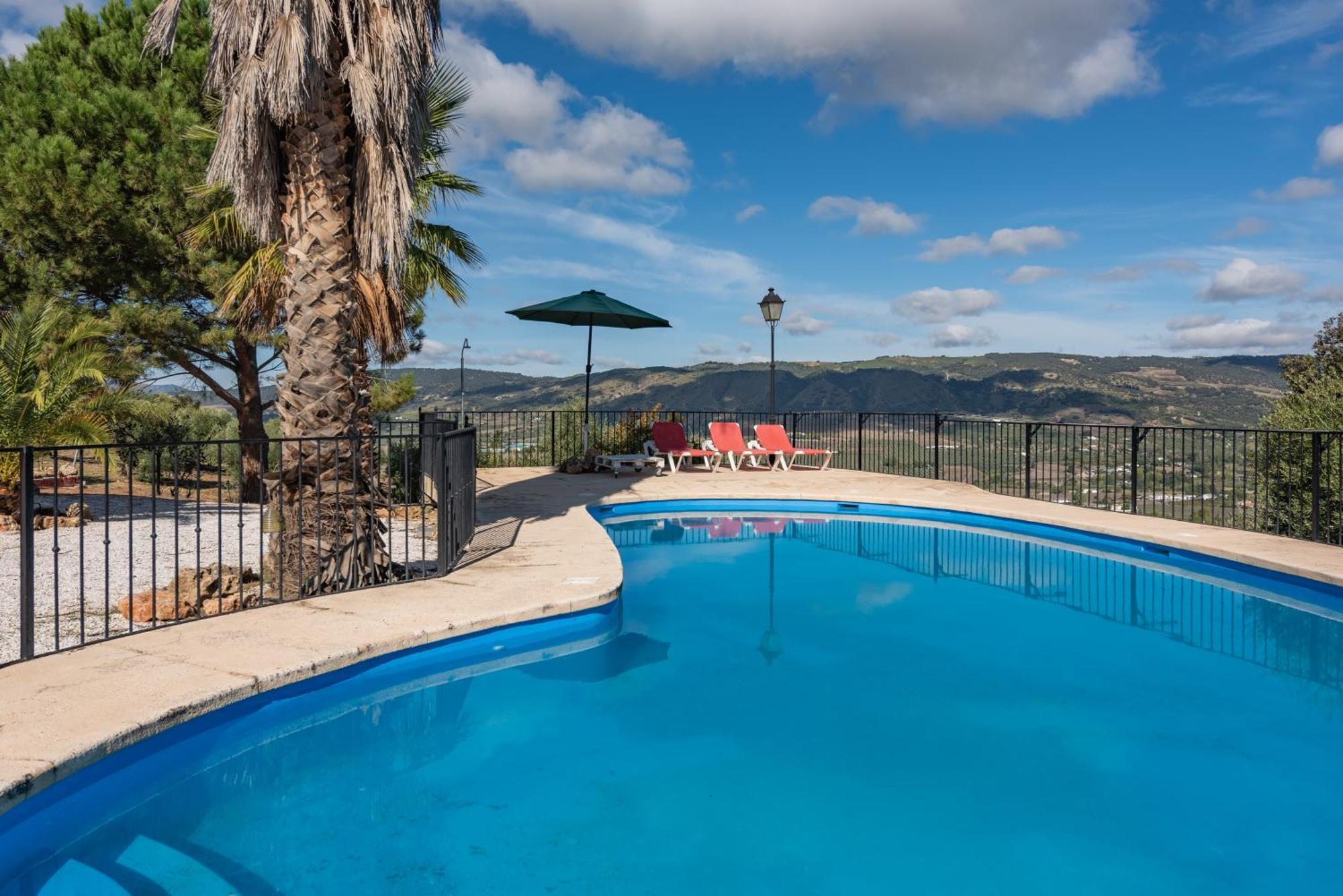 Villa Palladio En Ronda Bagian luar foto